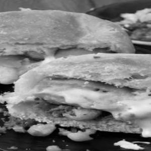 Tapri Style Vada Pav Jain