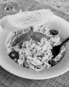 Spaghetti Cream Sauce Chicken