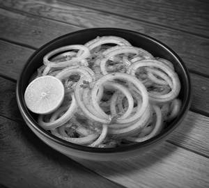 Onion salad
