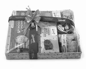 Gift Hamper (rs.3000)