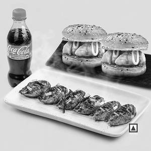 Chicken Himalayan Chilli Momo 6Pc+ Chicken Moburg 2Pc+One250ml Coke