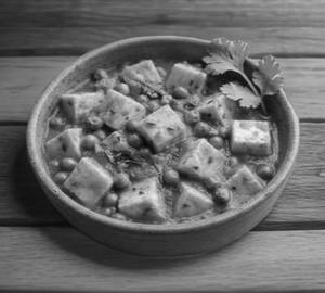 Matar paneer curry