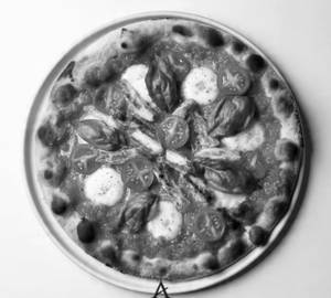 Traditional Margrita Pizza   [Non Veg]