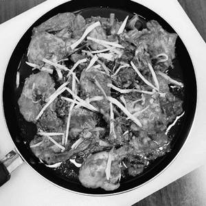 Tawa Chicken Gravy (boneless)