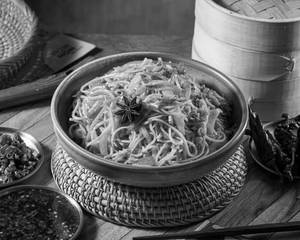 Veg Schezwan Noodles