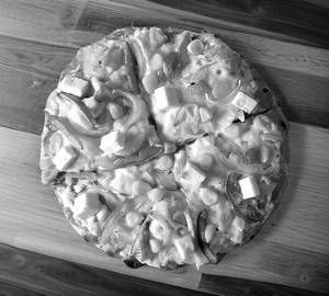 Veg fully loaded pizza