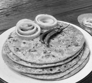 Pyaz Parantha