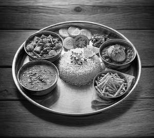 Egg Thali