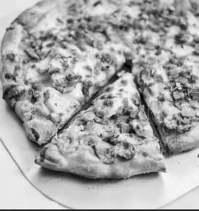 Chicken Mushroom Pizza