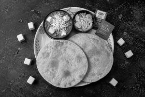 Cheese Chole [250 Ml] With 2 Bhature