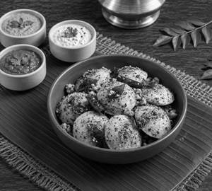 Pepper Fried Idli [Mini, 14 Pieces]