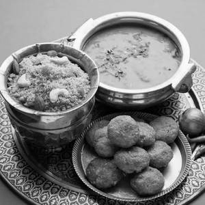 Dal Bati Chruma Thali