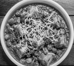 Matar Paneer [400 Ml]