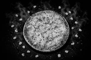 Golden Corn Kulcha Pizza