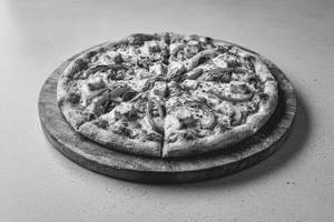 Veggie Deluxe Pizza