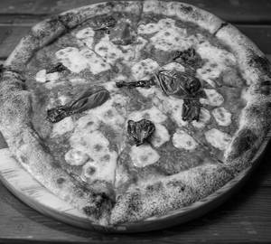 Queen Margherita Pizza