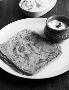 Ajwain Paratha [1 Pcs] With Curd