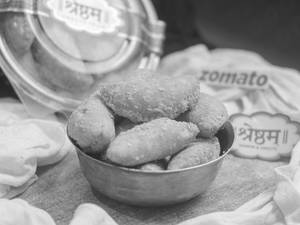 Suji Gujiya 400G