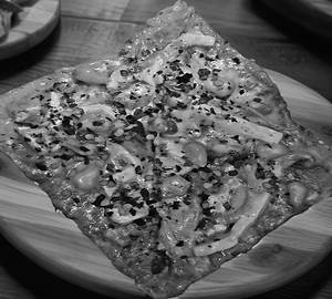 Paneer Bread Pizza