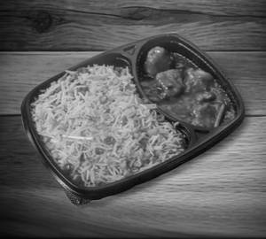 Fried Rice And Sahi Paneer