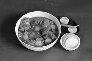 Mutton do pyaza