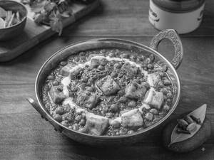 Mutter Paneer