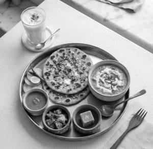 Aloo Garlic Green Chili Paratha With PBM