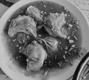Paneer Gravy Momos