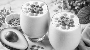 Avagado juice