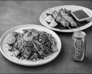 Pad Thai Chicken And Satay Combo