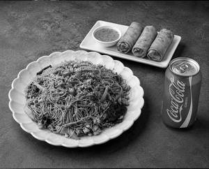 Sen Mee Pad See Ew Veg And Satay Combo