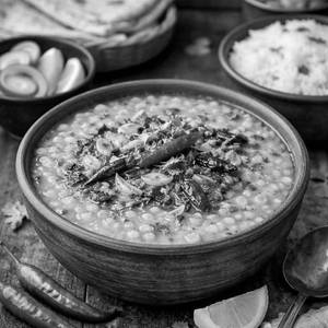 Lehsuni Dal Tadka