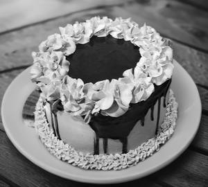 Chocolate Delight Cake [1 pound]