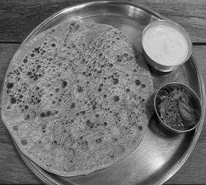 Aloo pyaza paratha