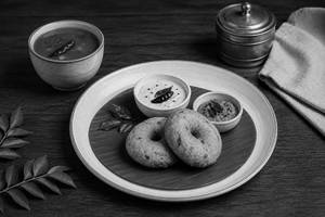 Medhu Vada