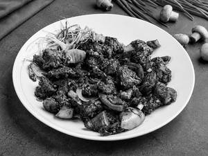 Mushroom Chilli (dry)