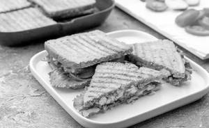 Tandoori Paneer Sandwich