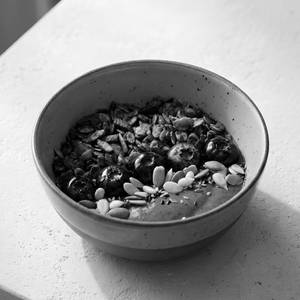 All Berry Crunch Smoothie Bowl