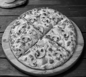 Mashroom onion Pizza [8 Inches]