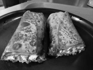 Spicy Schezwan Frankie