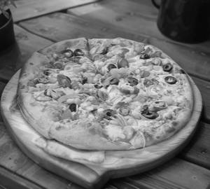 Veg Delight Pizza