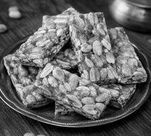 Palli Chikki (Peanuts Chikki)