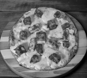 Tandoori Paneer Pizza