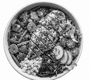 Lean Herb-Grilled Chicken Salad