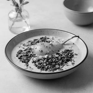 Poached Pear Smoothie Bowl