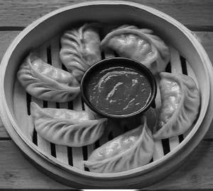 Paneer Steamed Momos [6 Pieces]