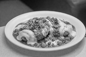 Aloo Tikki With Chole