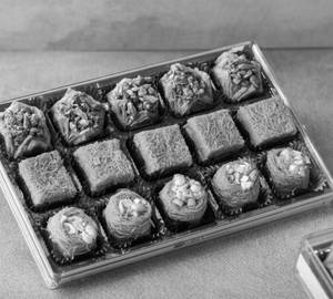 Assorted Baklava {15 Pcs}