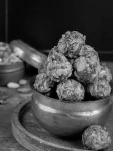 Dry Fruit Ball