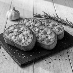 Deluxe Garlic Bread